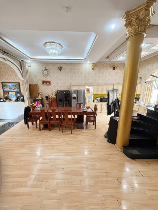 L1638 ⭐️ Giảm 3tỷ! Villa 2MT sát LOTTE Mart Tân Bình, SHR, Vuông, 3 tầng, Đ.10m, 7x tỷ x nhỏ