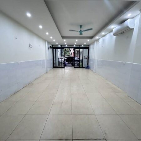 nhà đẹp Ngọc Lâm, 70m x 5 tầng, kinh doanh, vỉa hè, ôtô tránh