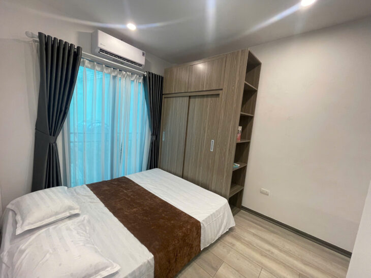 Cho Thuê Ccmn đẹp mới 100% thoáng ban công giá rẻ Tại 16 Thái Hà, Đống Đa