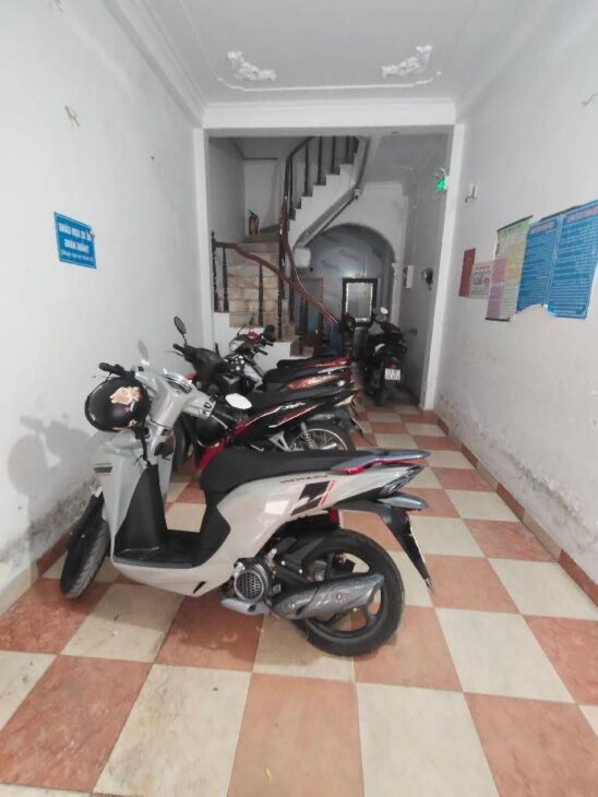 Bán nhà Định Công Hạ, Hoàng Mai,30m Ô tô, kinh doanh, 44m2, 8.8 tỷ(MTG)