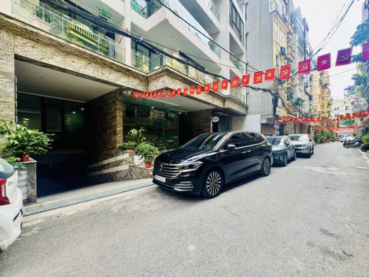 🌟 Tòa Văn Phòng Siêu VIP Lạc Long Quân, 288M2 8T MT Khủng 16m, Giá chỉ 135 Tỷ 🌟