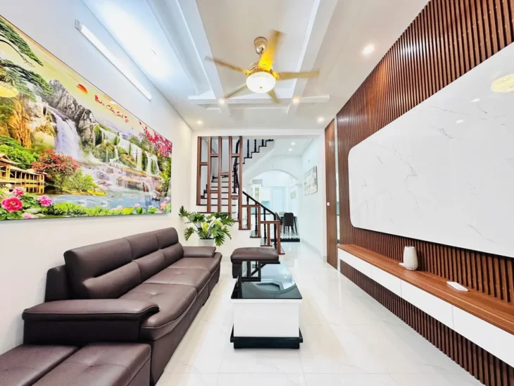 NGÕ THÔNG KINH DOANH – LÔ GÓC – NHÀ ĐẸP DÂN XÂY – NỘI THẤT SANG XỊN (18.5 tỷ)