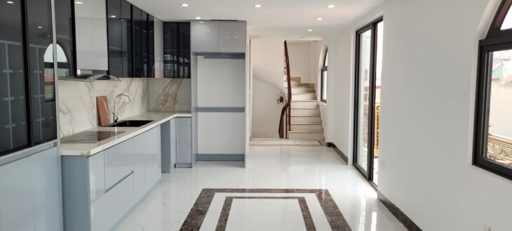 Bán nhà lô góc 55m² – 7 tầng thang máy – gara 2 ô tô tại Sài Đồng Giá từ 13,6 tỷ