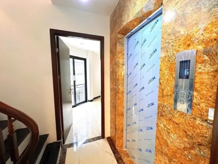 BÁN NHÀ MỚI XUÂN ĐỈNH – CẠNH CV HÒA BÌNH – 7 TẦNG THANG MÁY – OTO 55M2 CHỈ 19 TỶ