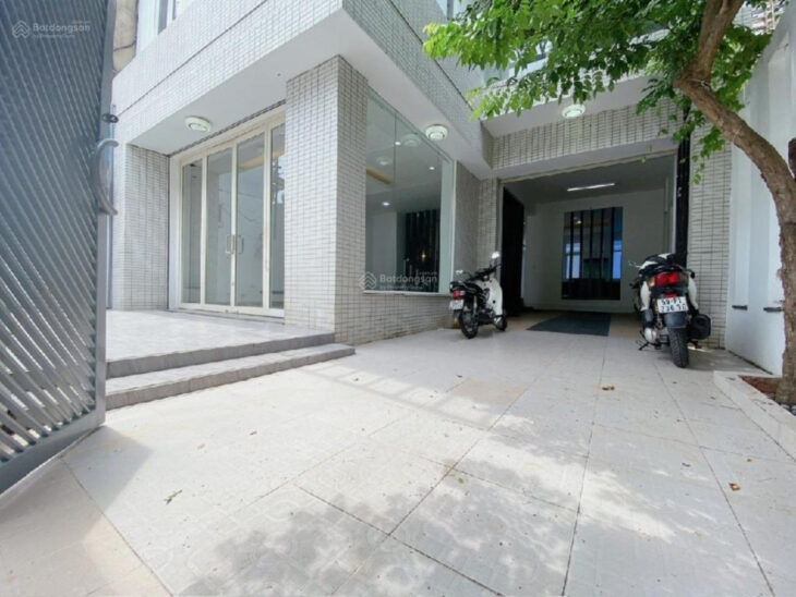 CHỈ 16.3 TỶ – 176m2 ( 9x20m) BIỆT THỰ 3 TẦNG VIEW SÔNG NGAY KDC PHONG PHÚ 5 – BÌNH HƯNG GẦN Q.8