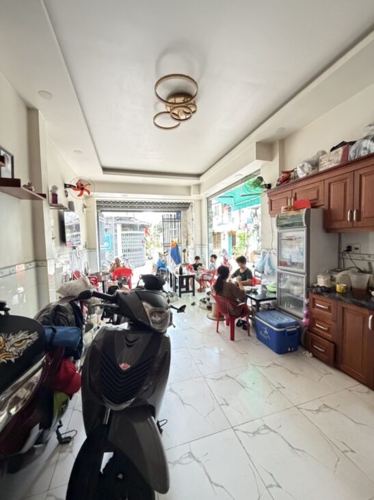 Chỉ 5.xTỷ VIP Tân Phú–64m2 (4 x 16) – 5 Phòng Ngủ –3Tang BTCT Ở Ngay