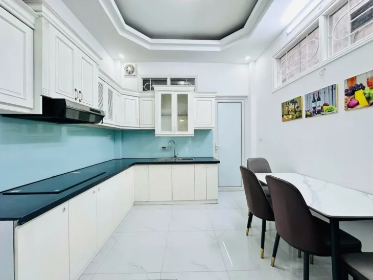 NGÕ THÔNG KINH DOANH – LÔ GÓC – NHÀ ĐẸP DÂN XÂY – NỘI THẤT SANG XỊN (18.5 tỷ)