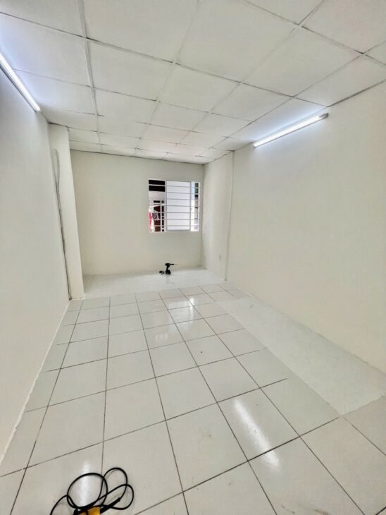 [TÂN BÌNH ] HIỆP NHẤT – HẺM 1 SẸC ,SÁT MẶT TIỀN, 35M2, 2 TẦNG ĐÚC MỚI ĐẸP ,HOÀN CÔNG ĐỦ, SỔ ĐẸP,