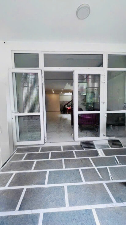 VIP P4 TÂN BÌNH – HOÀNG VĂN THỤ – GẦN SÂN BAY TSN – NHÀ 3 TẦNG BTCT – 73M² – NGANG