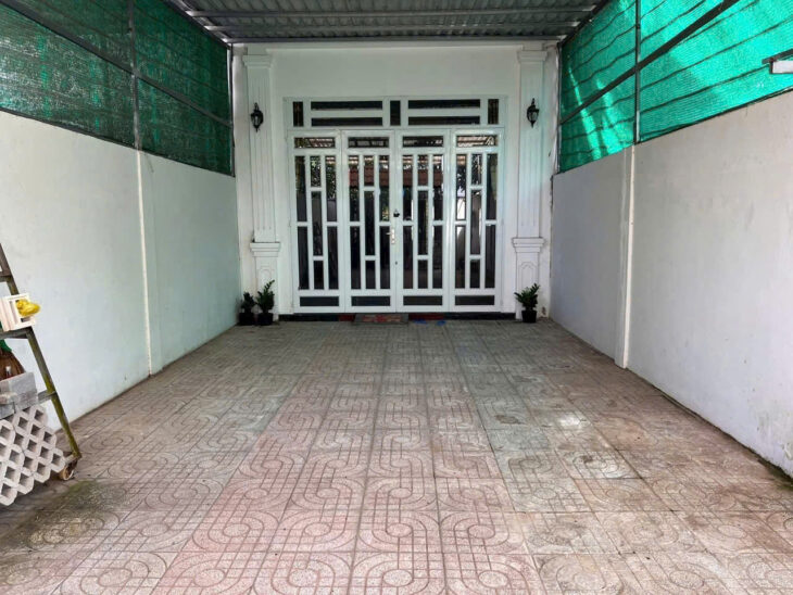 75. CHO THUÊ NHÀ 180m2 FULL NỘI THẤT CẠNH ĐH FPT, CẦN THƠ