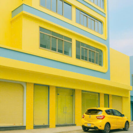 Căn góc 2 mặt tiền đường 15m – P10 Tân Bình – 6 tầng thang máy – nở hậu – sát Lạc Long Quân