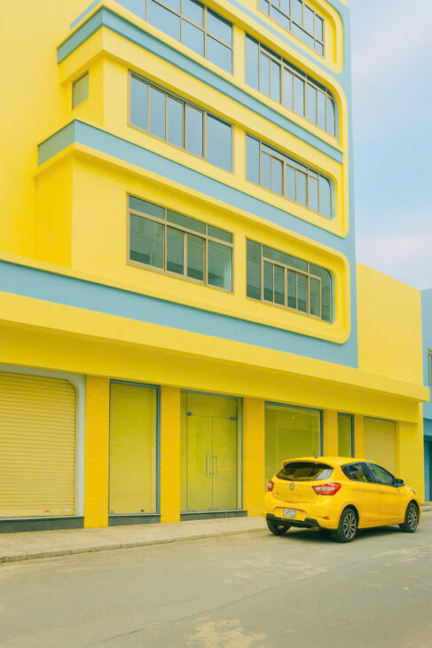 Căn góc 2 mặt tiền đường 15m – P10 Tân Bình – 6 tầng thang máy – nở hậu – sát Lạc Long Quân