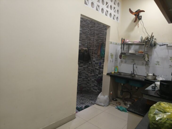 Bán nhà đườngTây Hòa, Phước Long A, Q9, TP HCM. DT 65m2, 2 tầng, 2PN, SH, giá 6.4 tỷ.