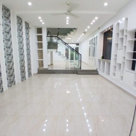 + HẺM XE TẢI – P.12 TÂN BÌNH – NỘI THẤT TIỀN TỶ CAO CẤP NHẬP KHẨU – DT 5m x 20m – 4 TẦNG BTCT + HẺM XE TẢI – P.12 TÂN BÌNH – NỘI THẤT TIỀN TỶ CAO CẤP NHẬP KHẨU – DT 5m x 20m – 4 TẦNG BTCT