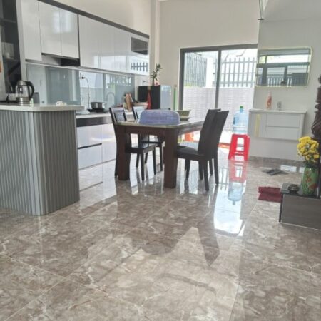 Bán nhà 3 tầng, 3PN, đường 160, Tăng Nhơn Phú A, Q9, TP HCM. DT 100m2, SH, giá 6.7 tỷ. Bán nhà 3 tầng, 3PN, đường 160, Tăng Nhơn Phú A, Q9, TP HCM. DT 100m2, SH, giá 6.7 tỷ.