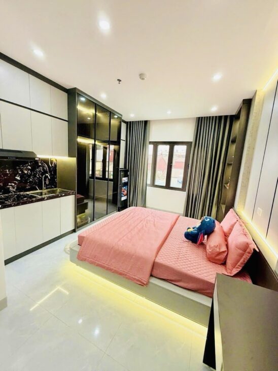 Bán Nhà Phố Huế 5 tầng 3 ngủ ô tô cửa trung tâm Hà Nội