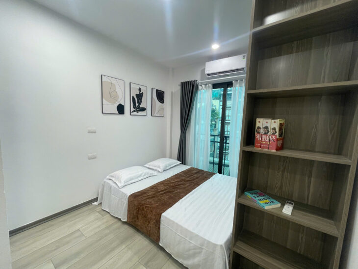 Cho Thuê Ccmn đẹp mới 100% thoáng ban công giá rẻ Tại 16 Thái Hà, Đống Đa