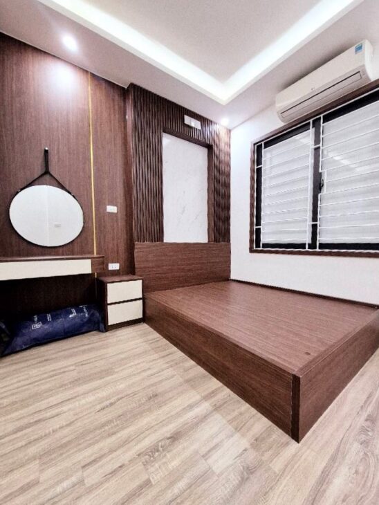 Bán nhà Trường Chinh, Đống Đa, 1 nhà ra ô tô, ngõ thông, 30m2, 7.7 tỷ(CTL)