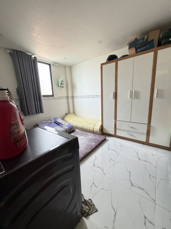 Chỉ 5.xTỷ VIP Tân Phú–64m2 (4 x 16) – 5 Phòng Ngủ –3Tang BTCT Ở Ngay