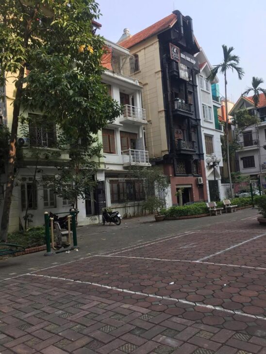 Phân lô Cầu Giấy, gara ô tô, ngõ thông kinh doanh, 75m, 25 Tỷ