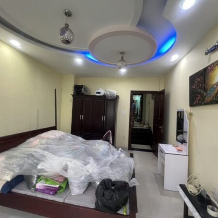 Chính chủ gửi bán nhà 4x20m, trệt 2 lầu sân thượng, view công viên – 18 tỷ