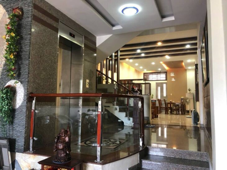 ► MT Đường 2 tháng 9 View Công Viên, 125m2, 5 tầng, móng 9 tầng, thang máy, tiện ích đẳng cấp