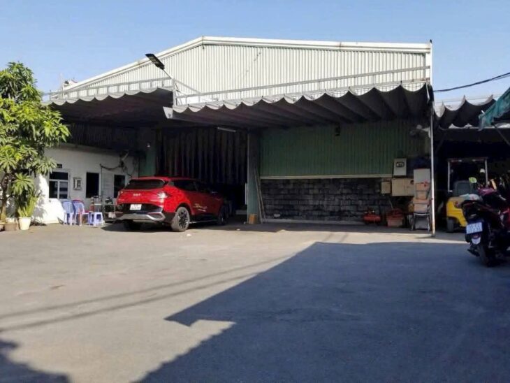 Bán nhà 2 mặt tiền 21x82m giá 36 tỷ Đường 175 Bình Mỹ