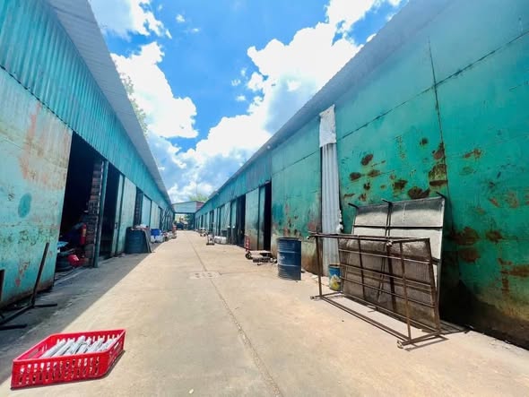 Bán nhà măt tiền 32x130m giá 22,5 tỷ Đường Nhuận Đức Bán nhà măt tiền 32x130m giá 22,5 tỷ Đường Nhuận Đức