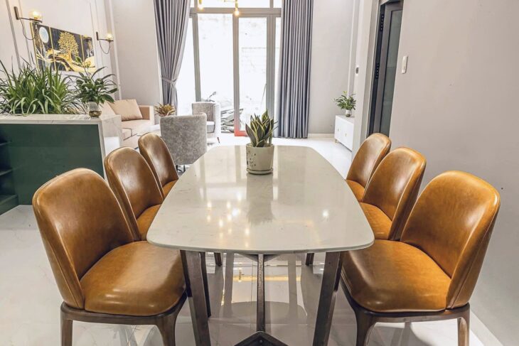 ► Góc kiệt sau MT Lê Thanh Nghị, Ô tô Đậu Đỗ, 56m2, 3 tầng đúc, hiện đại ở ngay