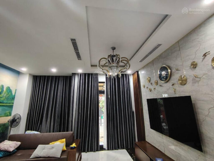 BÁN NHÀ PHỐ 3 TẦNG (7X20M) – MẶT TIỀN KDC CAO CẤP DƯƠNG HỒNG – NHỈNH 15 TỶ – GIÁP QUẬN 8