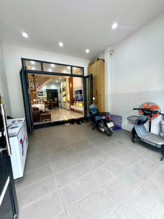 4.3❌17m, BÁN NHÀ 3 TẦNG, ĐƯỜNG 12M, NGUYỄN VĂN KHỐI,P8 GÒ VẤP, 11 TỶ NHỈNH