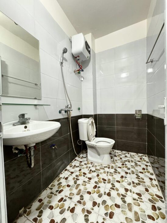 BÁN NHÀ ĐA SỸ HÀ ĐÔNG 35M CHỈ NHỈNH 6 TỶ 10M RA Ô TÔ