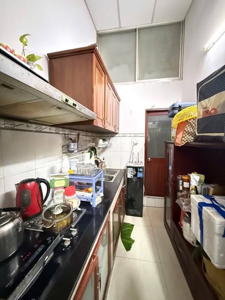 Nhà Đường Hoàng Văn Thụ Phường 4 Tân Bình Cũ.
