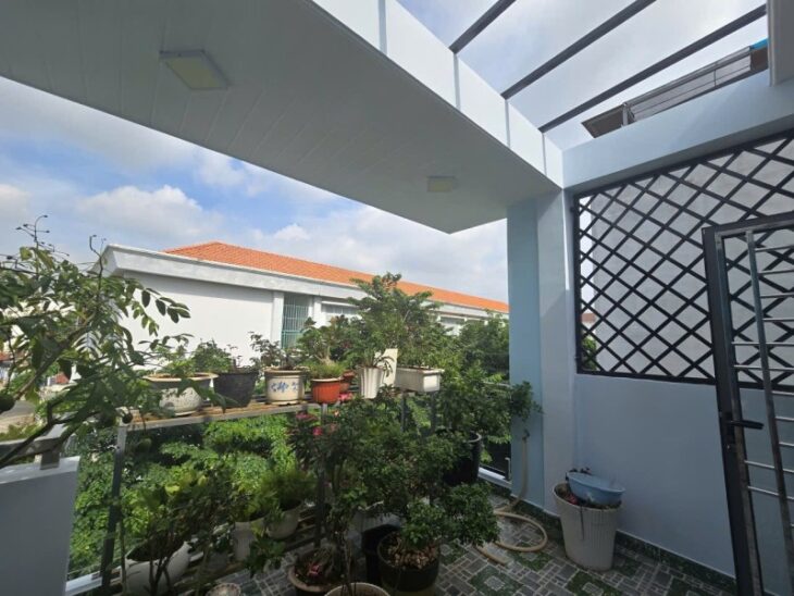 Bán nhà đường Trương Văn Thành,Hiệp Phú. Q9, TP HCM. DT 56m2, 3 tầng, 3PN, SH, giá 8.6 tỷ.