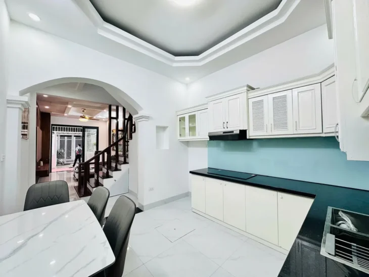 NGÕ THÔNG KINH DOANH – LÔ GÓC – NHÀ ĐẸP DÂN XÂY – NỘI THẤT SANG XỊN (18.5 tỷ)