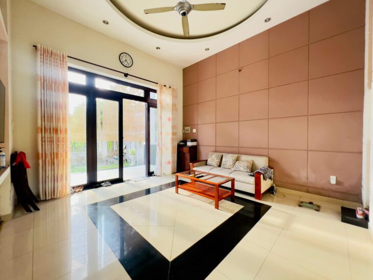 Mặt Tiền KD- Lô Góc Nguyễn Ảnh Thủ, Hóc Môn. DT: 2450m2, Dòng Tiền 350tr/th. Chỉ 199 Tỷ