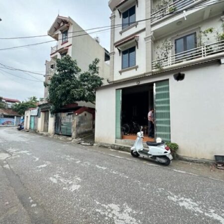 bán nhà Thạch Bàn, ôtô tránh, ngõ thông, cách đường 5A khoảng 3 phút lái xe bán nhà Thạch Bàn, ôtô tránh, ngõ thông, cách đường 5A khoảng 3 phút lái xe