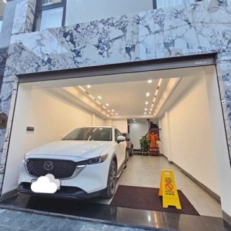 nhà đẹp Cổ Linh, 8 tầng thang máy, đối diện Aeon, gara, full nội thất