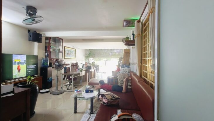 Bán nhà 2 tầng đường 135, Phước Long A, Q.9, TP HCM. DT 85m2, 3PN, SH, 8.9 tỷ.