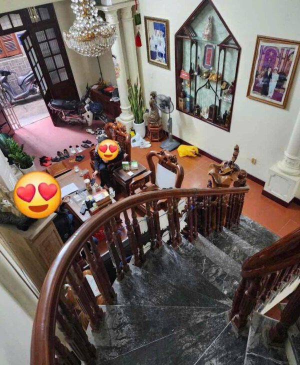 BÁN NHÀ PHỐ NGUYỄN VĂN HUYÊN, NHÀ DÂN XÂY, LÔ GÓC, GẦN PHỐ – 5T, 70M2, 15.5 TỶ