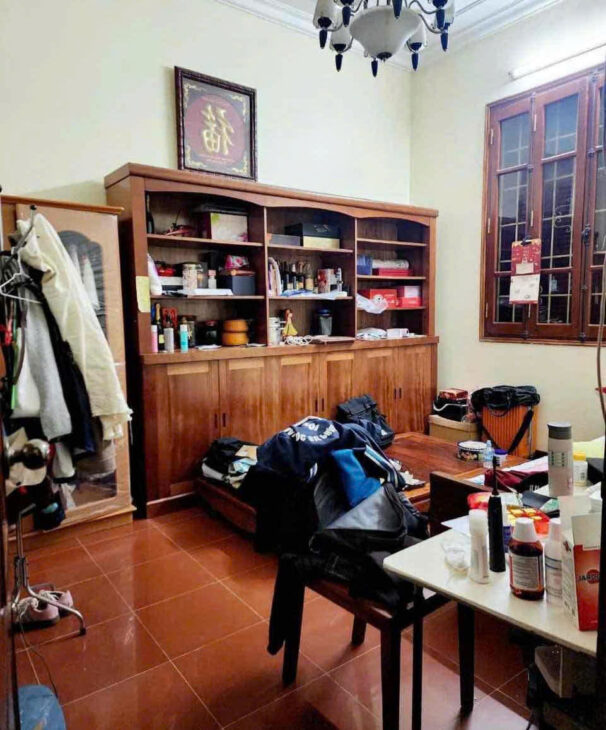 BÁN NHÀ PHỐ NGUYỄN VĂN HUYÊN, NHÀ DÂN XÂY, LÔ GÓC, GẦN PHỐ – 5T, 70M2, 15.5 TỶ