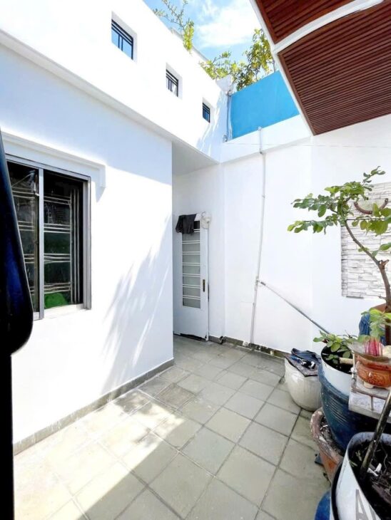 Bán nhà Phan Đình Phùng, P.1, 4.3 x 11m NH 6.4m, 4 tầng, 6PN, 7.x tỷ, TL