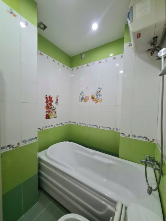 ► MT Huỳnh Thúc Kháng, gần Nguyễn Văn Linh, 5 tầng cứng, Kinh doanh cực Ngon, 5.x tỷ