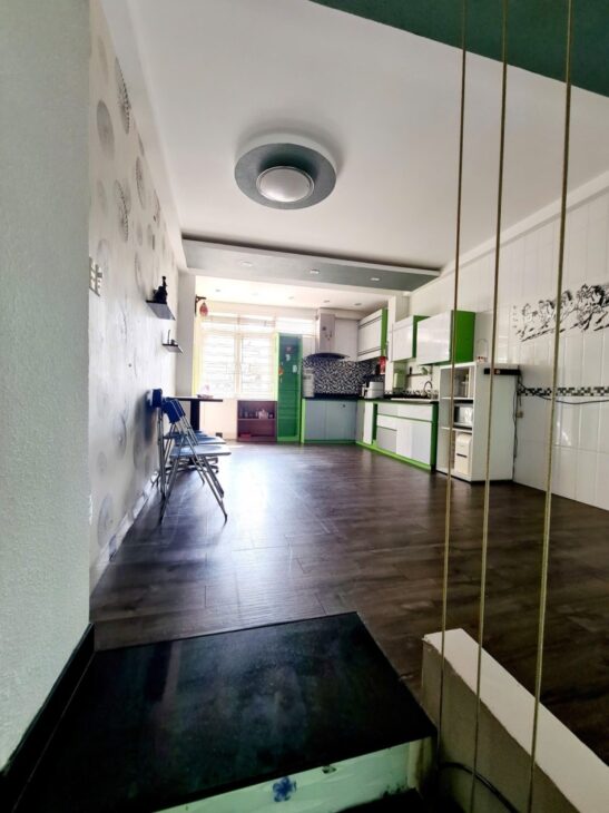 ► MT Huỳnh Thúc Kháng, gần Nguyễn Văn Linh, 5 tầng cứng, Kinh doanh cực Ngon, 5.x tỷ