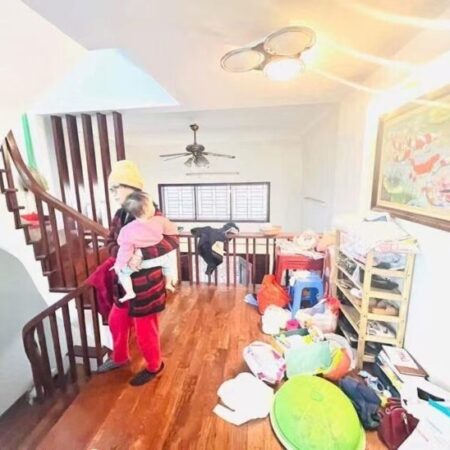 Trung Kính 40m2 – 5T- MT4.8M -15.8 tỷ