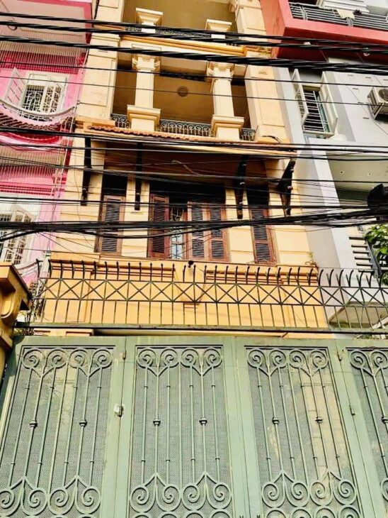 Mặt ngõ Hoàng Cầu, ô tô tránh kinh doanh, 2 thoáng, 100m, 5 tầng, 32 Tỷ