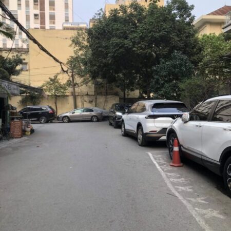 Mặt ngõ Hoàng Cầu, ô tô tránh kinh doanh, 2 thoáng, 100m, 5 tầng, 32 Tỷ