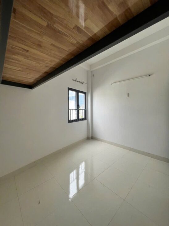 ► Lô Góc MT Nam Thọ, đường 5.5m đi bộ ra Biển Mân Thái, 68m2, 3.5 tầng, móng 5 tầng, 7.xx tỷ