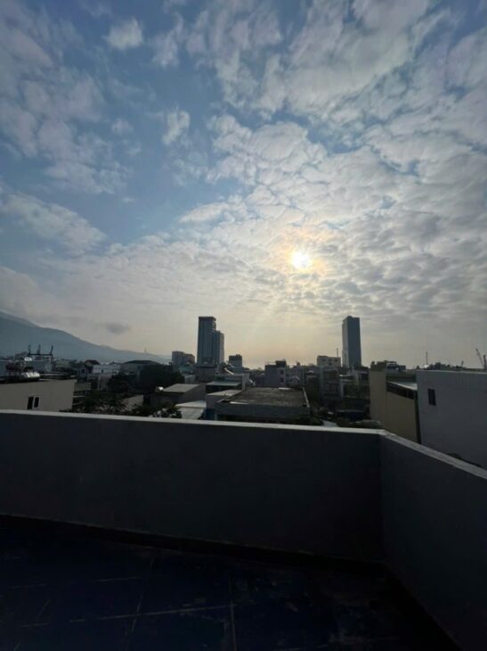 ► Lô Góc MT Nam Thọ, đường 5.5m đi bộ ra Biển Mân Thái, 68m2, 3.5 tầng, móng 5 tầng, 7.xx tỷ