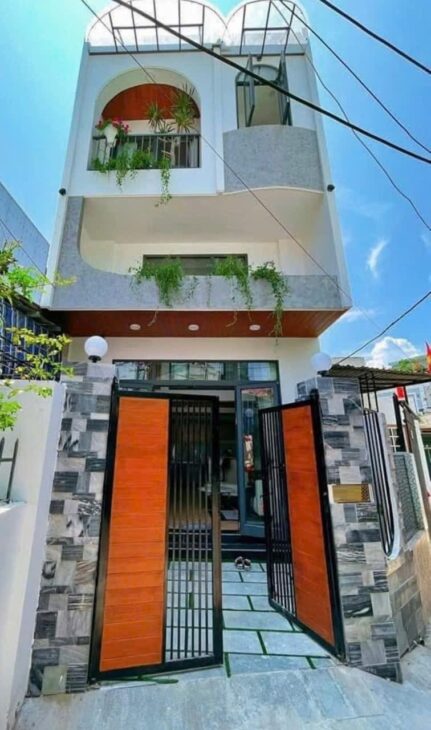 ► Nhà gần MT Trần Cao vân thông Biển NT Thành 50m2, 2.5 tầng cực xịn, 3.x tỷ ► Nhà gần MT Trần Cao vân thông Biển NT Thành 50m2, 2.5 tầng cực xịn, 3.x tỷ